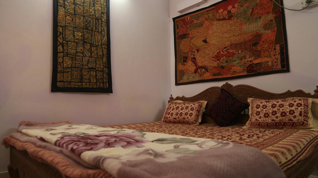 Arya Haveli Hotel Jaisalmer Exterior photo